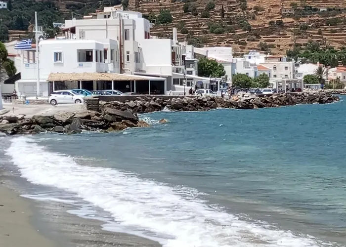 別荘 Lefakis Órmos