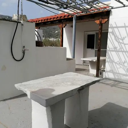 Lefakis Feriehus Ormos (Andros)