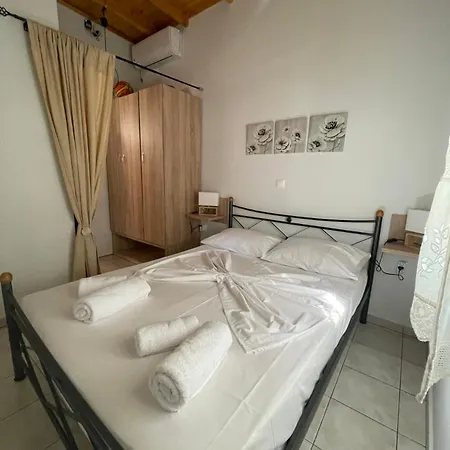 Lefakis * Ormos (Andros)